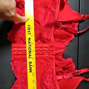 Sofia by Sofia Vergara Red Lace Bra